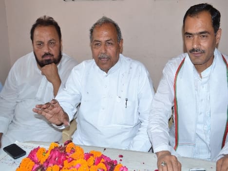 "Make loyal sector workers in charge '