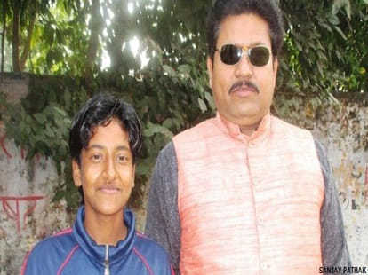 tongapullar's girl became football captain in bihar