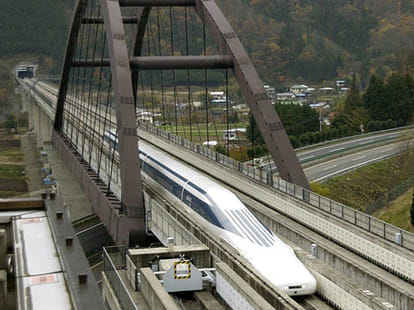 magnetic train make new world record in japan