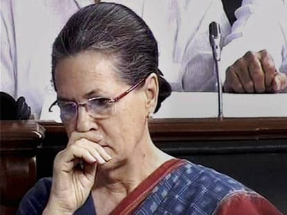 notice against Vadra in Parliament