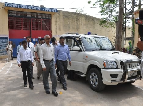 inspection in mathura jail by highcourt judge