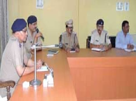 Retired cop to police cooperation