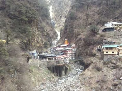 uttarakhand government didn't gave land for holiday home.