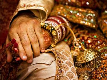 with help of brother wife kills husband.
