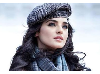 Pakistani Actress Sadia Refuses To Kiss Kapil Sharma