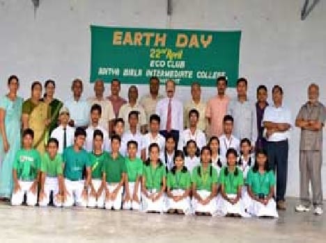 The children were given the green pledge
