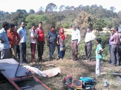 bus accident at una himachal.