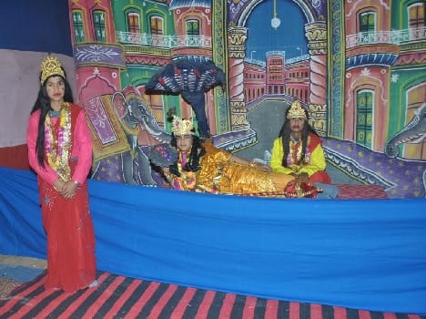 Lord Vishnu gave the earth complain