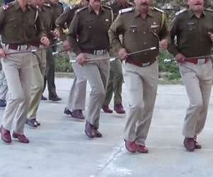 hp police caught 5 army solider at kangra.
