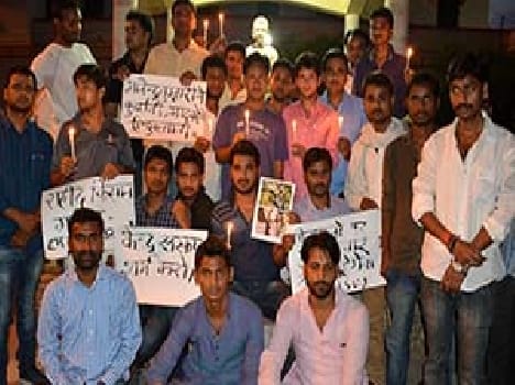 Gajendra farmer suicides brought on March Candle