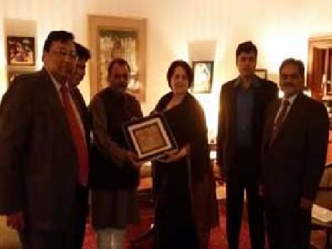 The exhibition will look at the Kyoto Handicraft banarasi