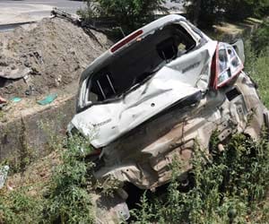 car accident in himachal, four died.