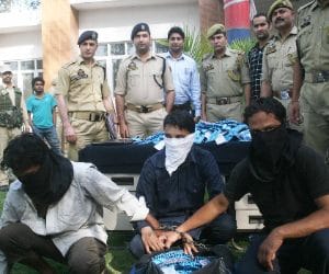 police nabbed nigerians doing online fraud