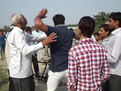 farmer was suicide jumping out on 120 mtr mobile tower 