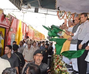 Double Decker ran away from aanand vihar
