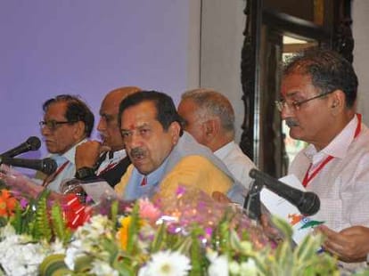 news story on kashmiri pandits