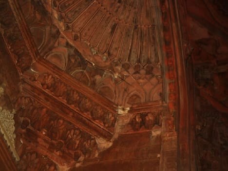 earthquak effect on govinddev temple