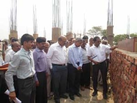 Chief Secretary visits, action on 33 