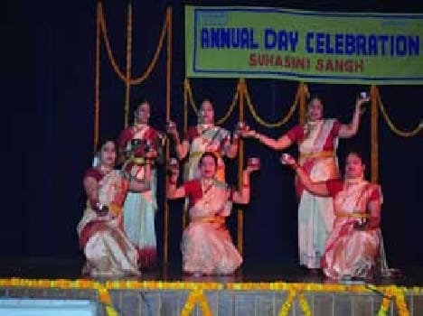 Gujarati-Chhattisgarhi folk congenial heart