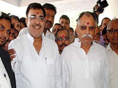Pandit Jawaharlal massacre Krvria brothers have surrendered , been in prison