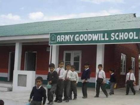 kashmiri child take education in army school