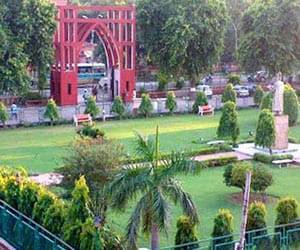  India's first smart university in delhi