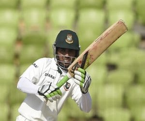Mominul Haque leads Bangladesh's good start against Pakistan