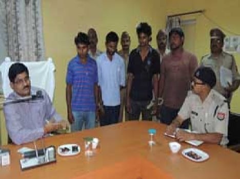 Bike thief gang busted, four arrested
