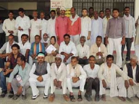 Central - government rallied against the Congress