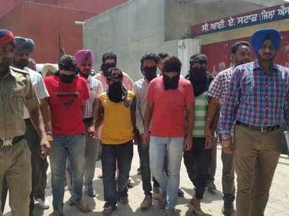 betting on IPL match, 6 gang member arrested