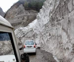 warning of heavy rain, chardham pilgrims be alert.