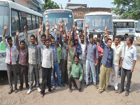 Lakhimpur and Gola wore the 83 contracted buses