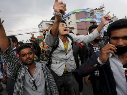 nepal: angry people Demolition in government offices