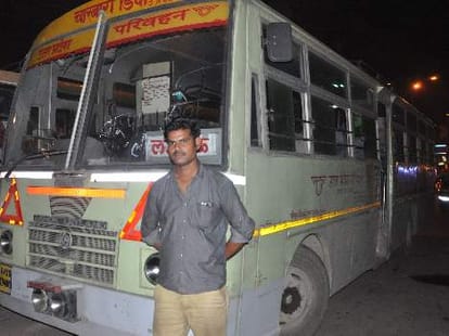 kgmu doctors return from nepal after treatment