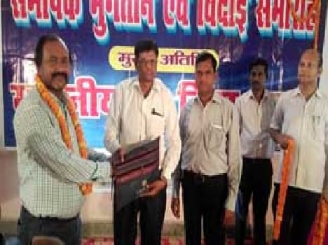 29 employees got cheque 