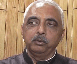 congress leaders appreciate cm akhilesh yadav