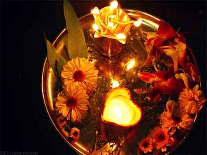 benefits of aarti pujan