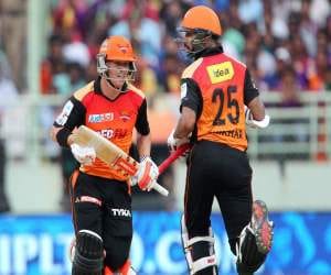 LIVE: chennai super kings vs hyderabad sunrisers, ipl 8