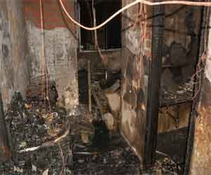 Ghaziabad hotel fire death of officer.