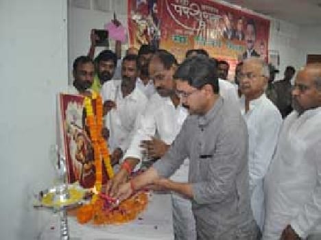 Fathers are unique examples of devotion Parshuram