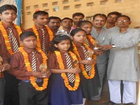 be happy the awarded students