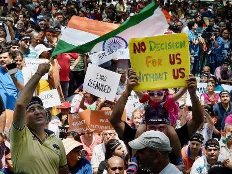 kashmiri pandits stage protest in delhi over issue of township