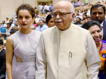 advani supports opposition on net neutrality