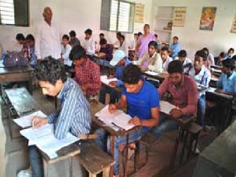 589 students left the Polytechnic Entrance Exam