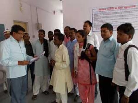 Farmers in Collectorate performance , given the memorandum