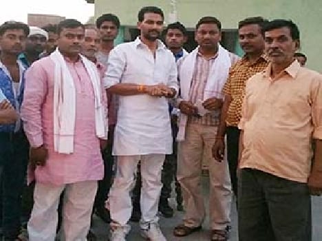 To mobilize funds to help earthquake victims
