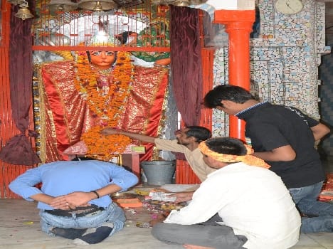 Big Tue Hanuman Bktimen dipped District