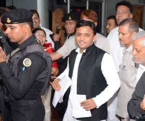 Akhilesh says people dont know who is working for them.