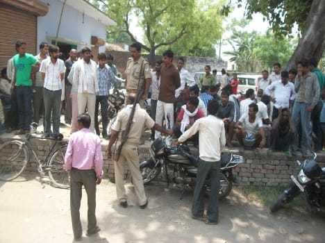 Hurt by the death of husband The wife was also killed