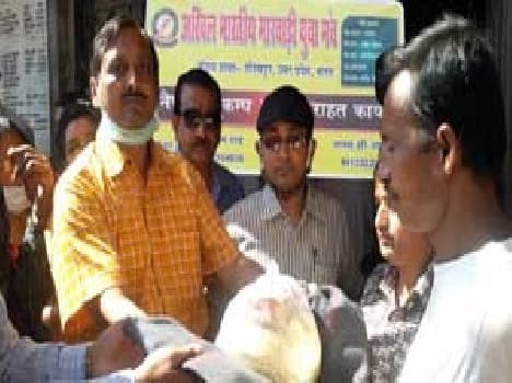 Nepal distributed relief supplies to go
